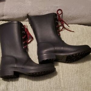 Black and Red Lace-Up Women's Boots New In Box